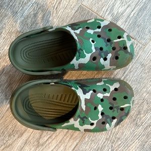 Boys Camo Crocs